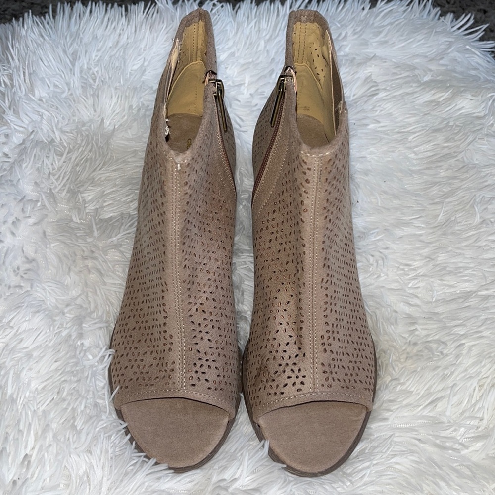 Avenue booties